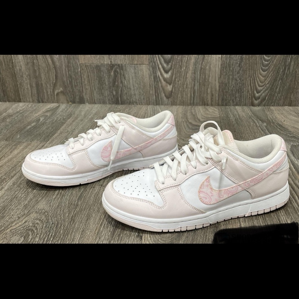 Nike Women's Dunk Low ‘Pink Paisley’
